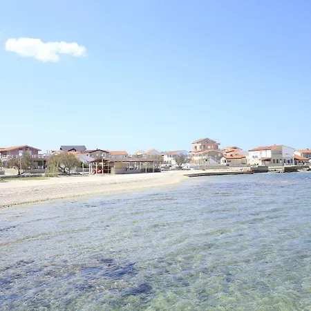 Apartament Almond